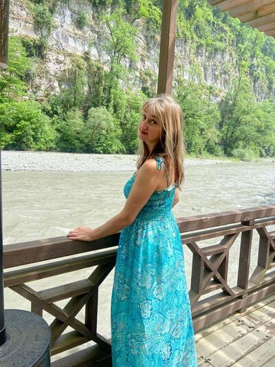  ,   Elena, 47 ,   ,   , c 