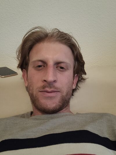 ,   Leo, 33 ,   ,   