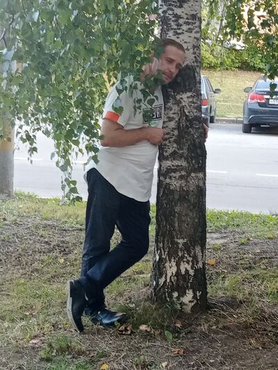  ,   Sergei, 44 ,   ,   