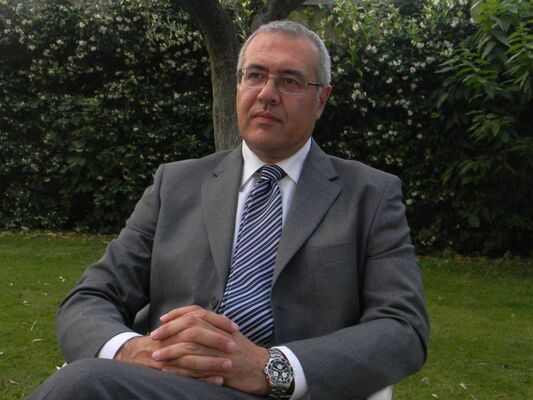  ,   Martins, 68 ,   ,   , c 