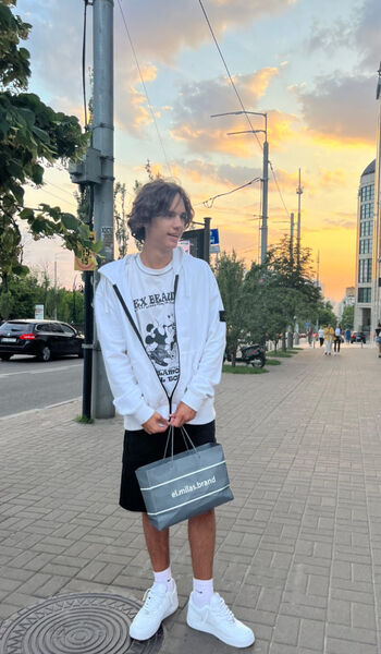  ,   , 20 ,   ,   