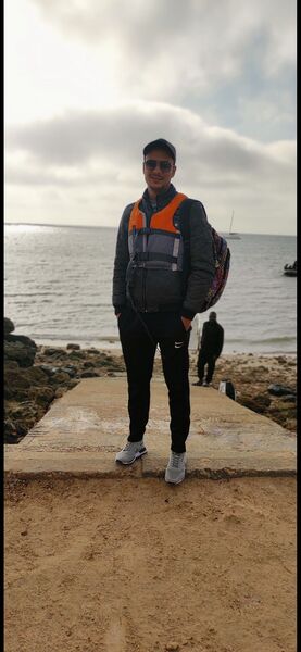  ,   Yassine, 32 ,   ,   