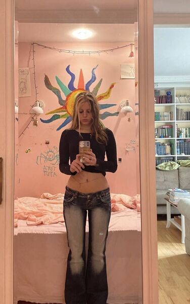  ,   Emma, 24 ,   ,   