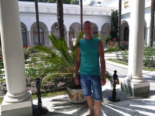  ,   Serj, 48 ,     , c 