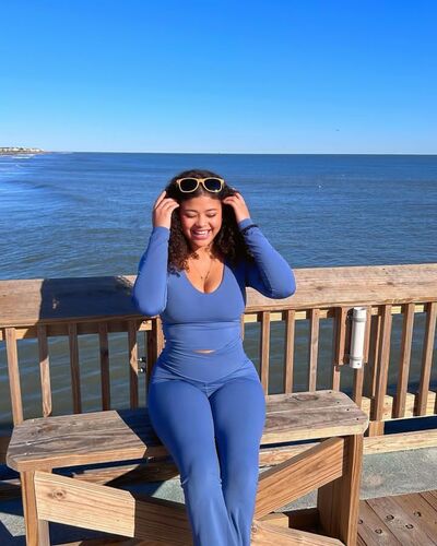  ,   Ivy, 29 ,   ,   