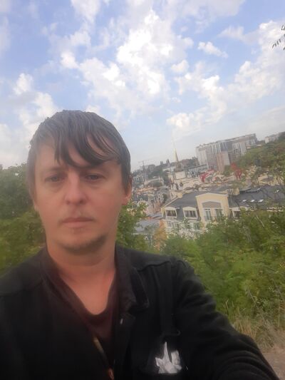  ,   Alex, 40 ,   ,   