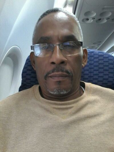  ,   Alberto, 60 ,   ,   , c 