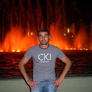  ,   Artur, 44 ,   ,   , c 