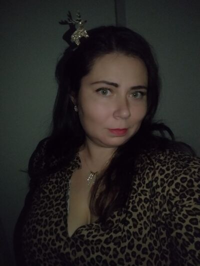  ,   Tasha, 40 ,     , c 