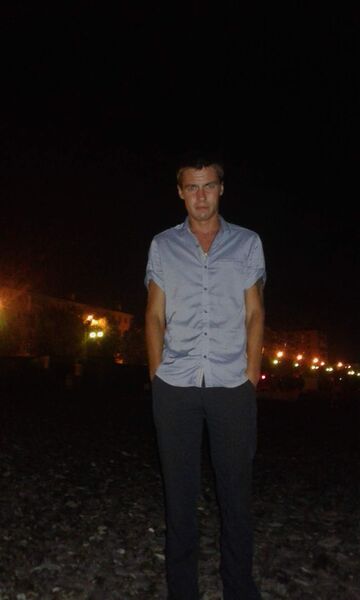  ,   Andrey, 40 ,  