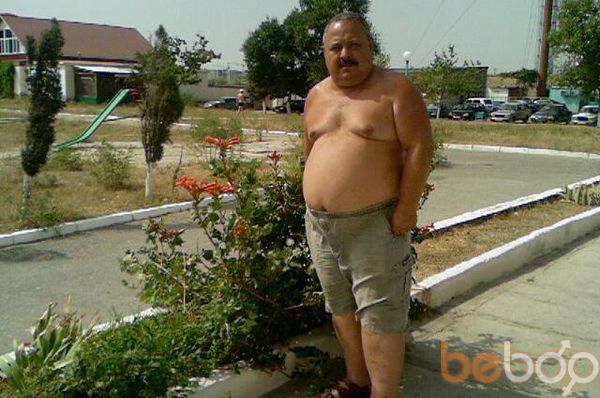  1734096  Leonid, 68 ,    