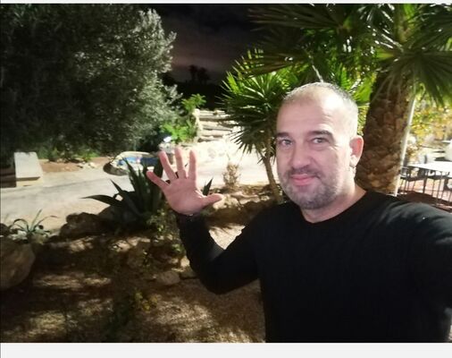  ,   Veljko, 48 ,   ,   