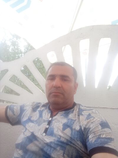  ,   Amir, 51 ,   ,   , c 