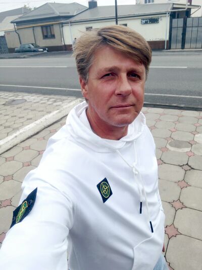  ,   Vitas, 51 ,   ,   , c 