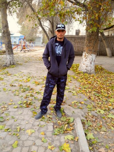  ,   Bogdan, 31 ,   ,   