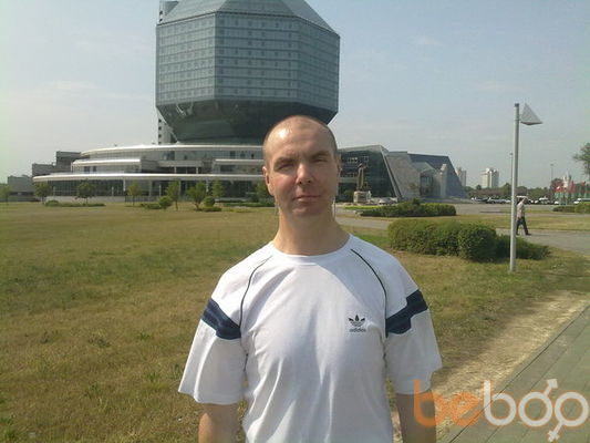  3875376  Sergei, 49 ,    