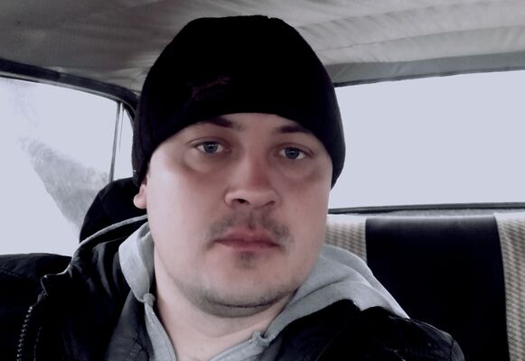  ,   Ivan, 33 ,   ,   