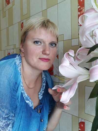  ,   Marina, 44 ,     , c 