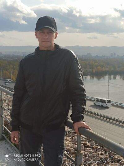  ,   Konstantin, 51 ,   c , 