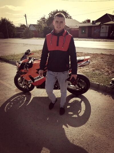  --,   Vlad, 25 ,   ,   , c , 