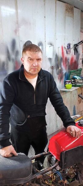  ,   Dima, 44 ,   c 