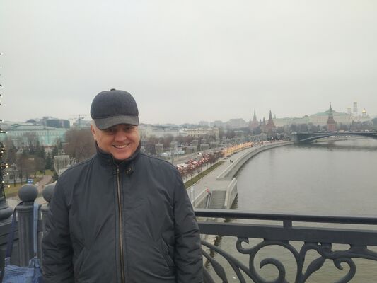  ,   Nik, 59 ,   ,   