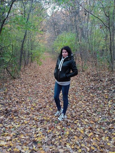  ,   Victoria, 24 ,     , c , 