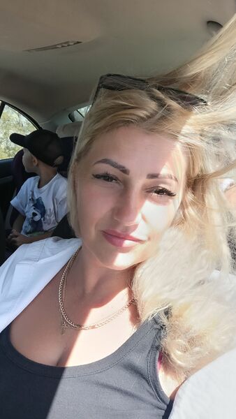  --,   Elena, 43 ,   ,   