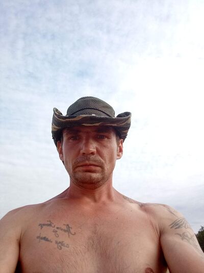  ,   Alex, 37 ,   ,   , c 