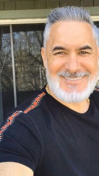  Saint-Denis,   Holit, 60 ,   ,   