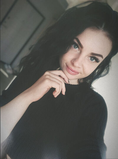 Знакомства Гусиноозерск, фото девушки Регина, 24 года, познакомится для флирта, любви и романтики, cерьезных отношений, переписки