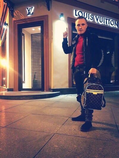  -,   Marlon, 37 ,   ,   