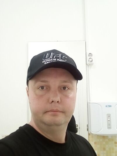  ,   Denis, 43 ,   ,   , c , 