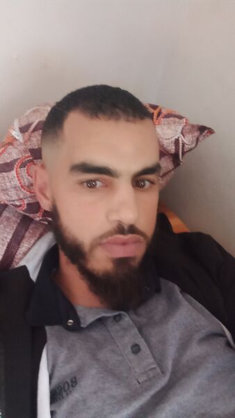  Algiers,   Amin, 32 ,   ,   , c , 
