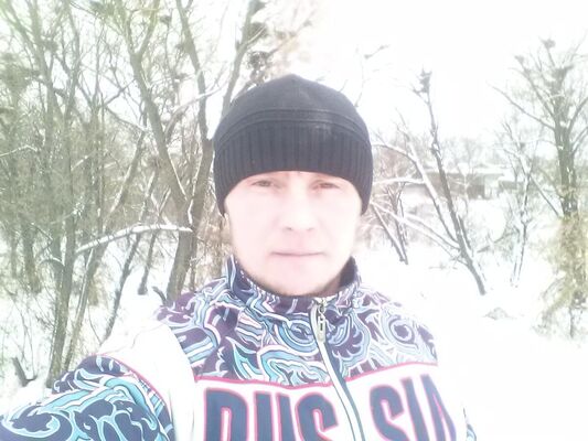  ,   Maksim, 41 ,   ,   , c 