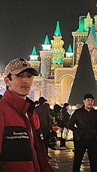  ,   Aziz, 27 ,     