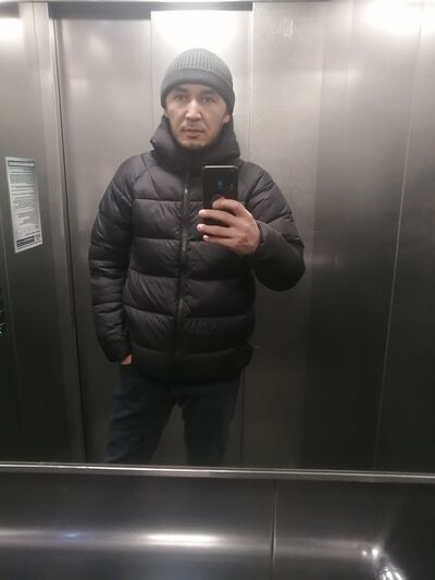  ,   Max, 33 ,   