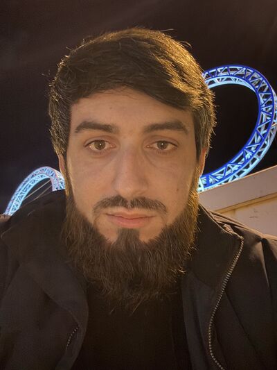  ,   Artur, 27 ,   ,   
