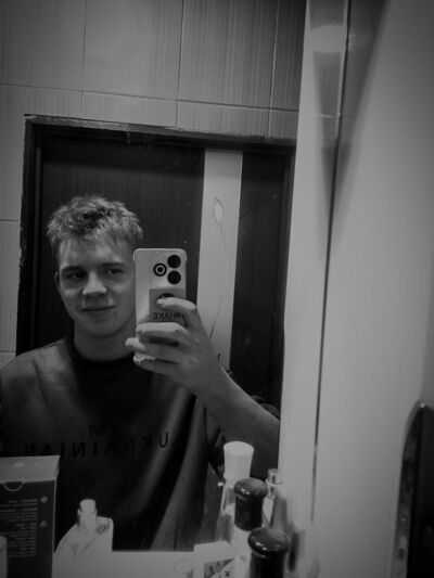  ,   Andrei, 19 ,   ,   