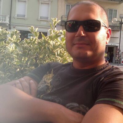  ,   Vittorio, 48 ,     , c 