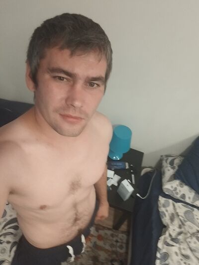  ,   Vladimir, 33 ,   ,   