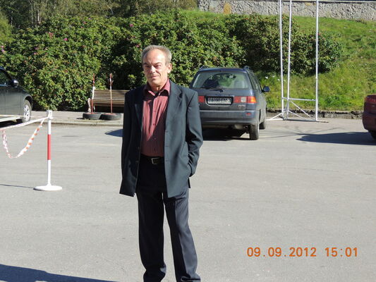  ,   Bozo, 66 ,     , c 