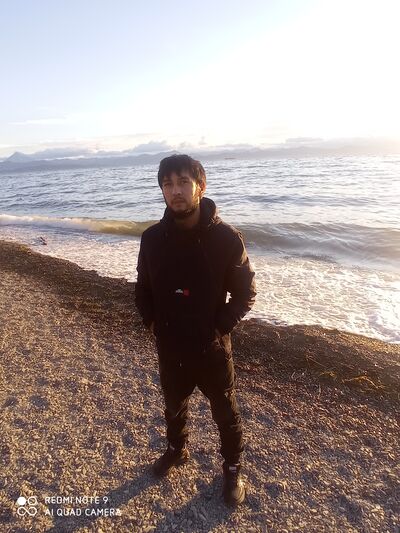  ,   Ali, 29 ,   ,   