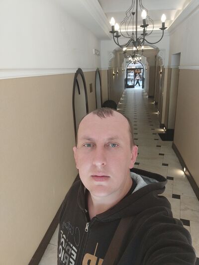  ,   Yurii, 37 ,   ,   , c , 