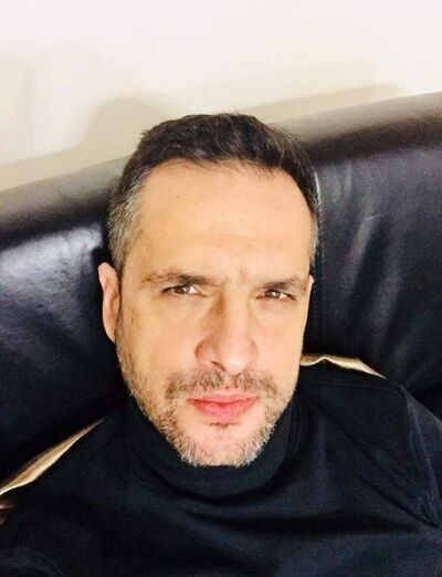  ,   Martin, 52 ,   ,   