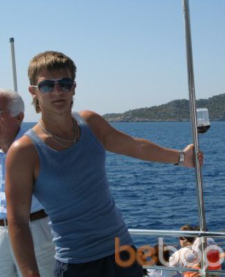  ,   Denis, 31 ,   