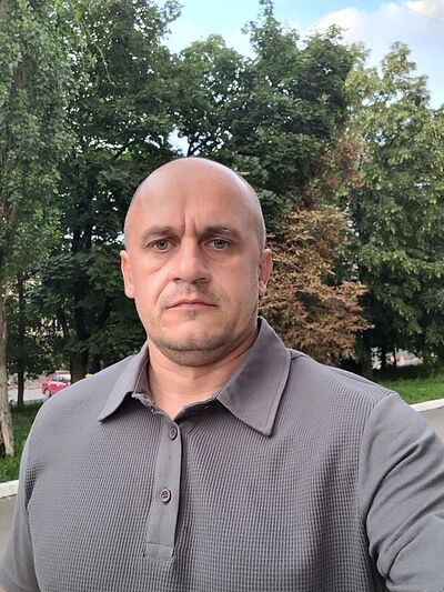  ,   Sergei, 44 ,     , c 