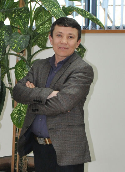  ,   Akbar, 47 ,   ,   , c 
