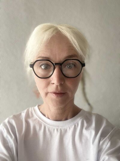  ,   Sue, 55 ,   ,   