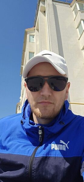  ,   Jovanni, 34 ,  